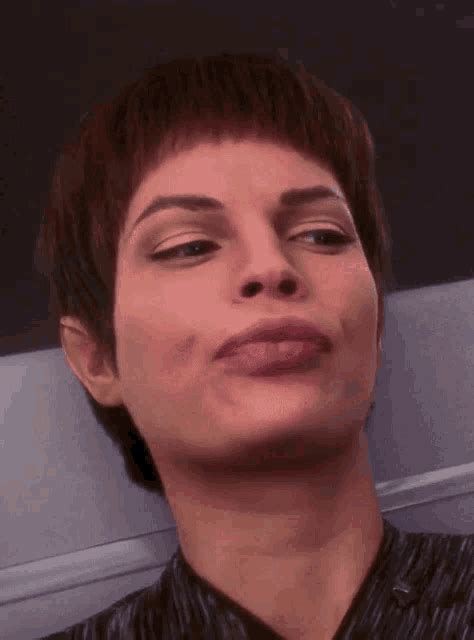 jolene blalock gif|Tpol jolene blalock star trek GIF